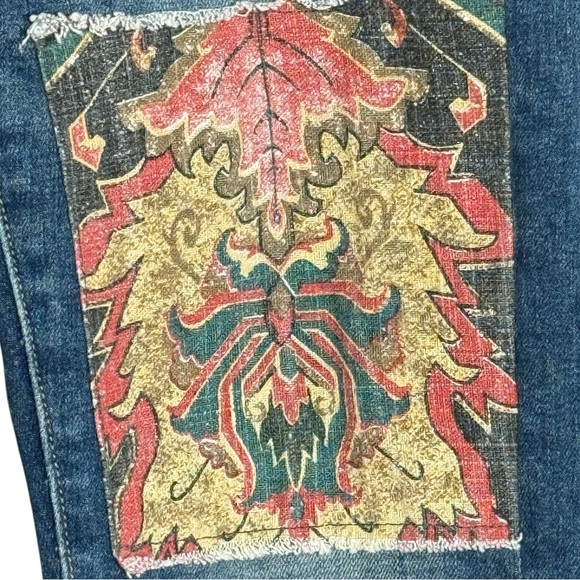 Anthropologie Pilcro Slim Boyfriend Boho Patch Jeans Size 28 (6) Mid Rise - Picture 8 of 16